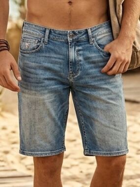 Guess Men's Shorts Size 36